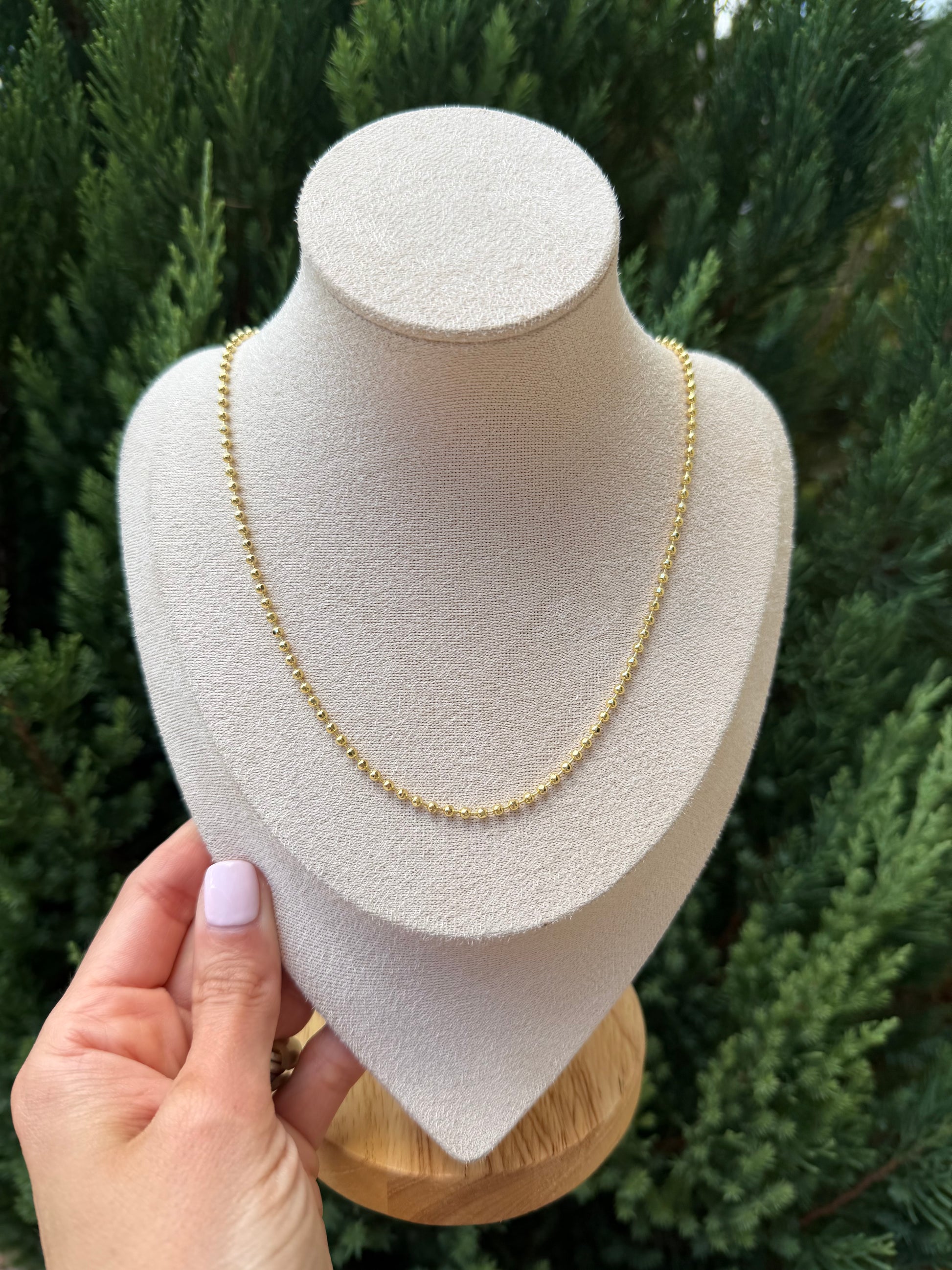 ￼Gold beaded Necklace