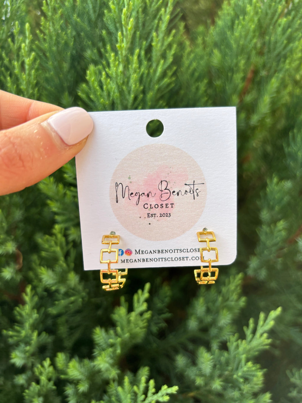 Gold Hoop Lightweight