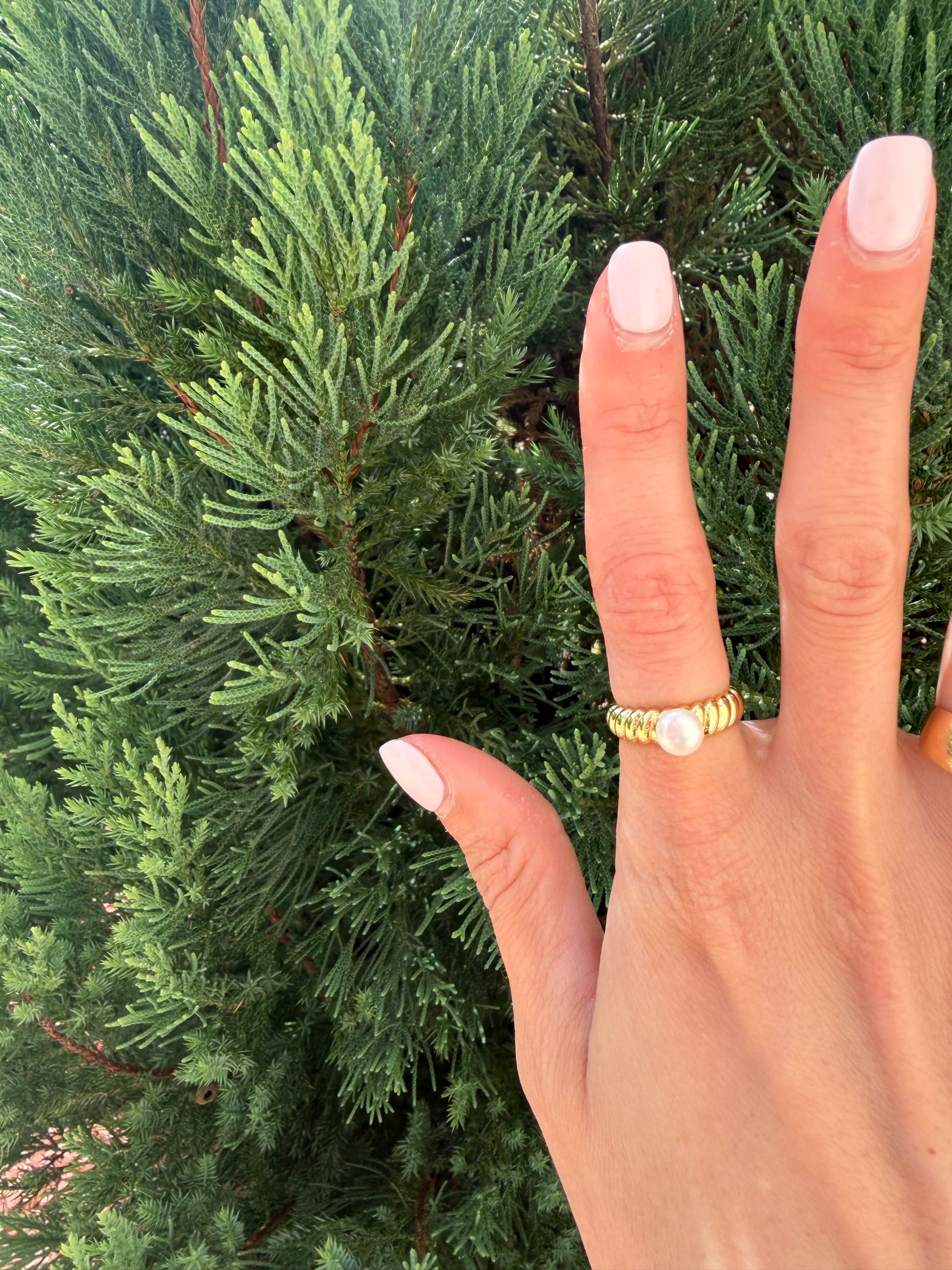 Pearl Croissant Solitaire Ring