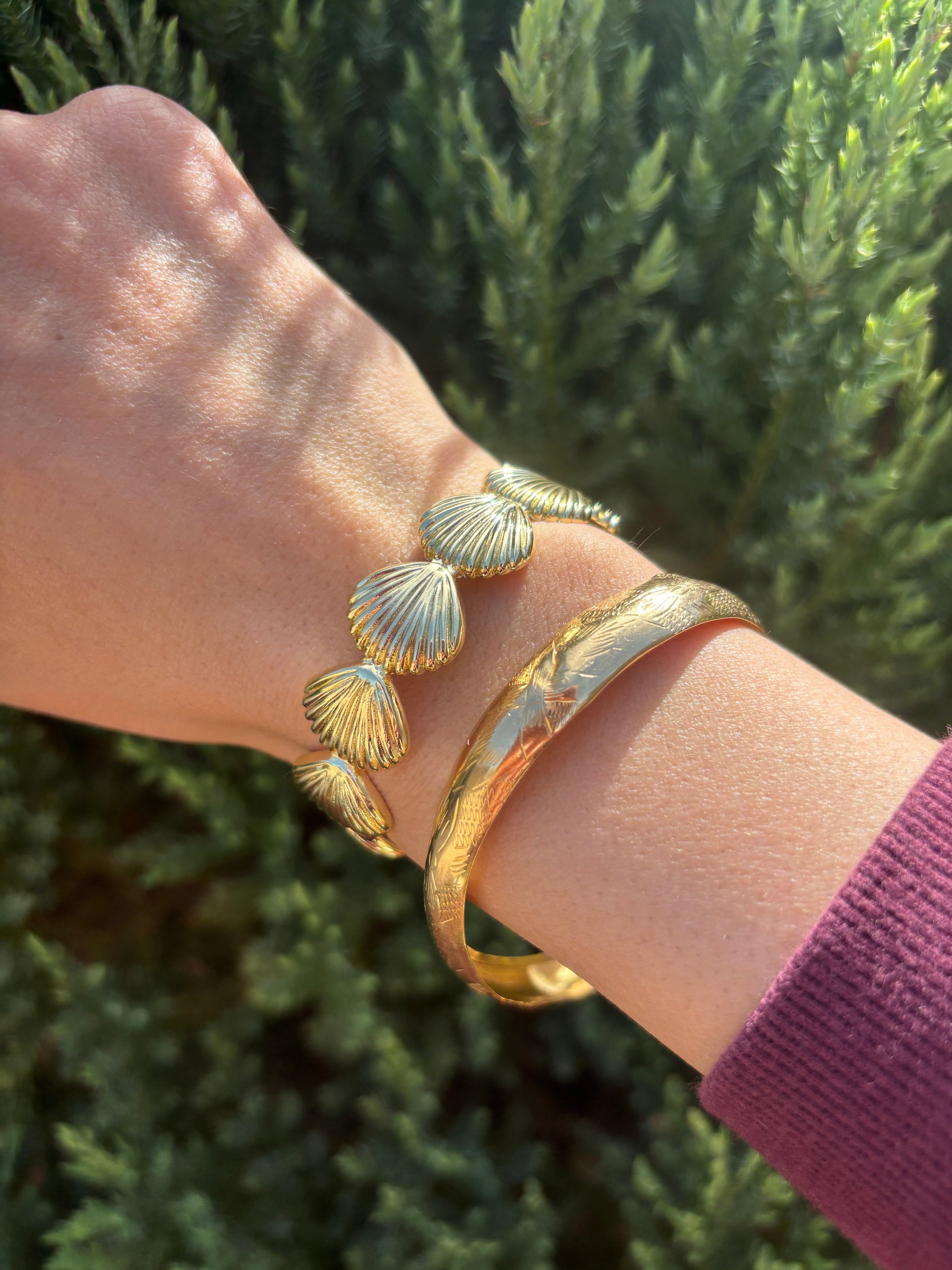 Clam Sea Shell Bangle