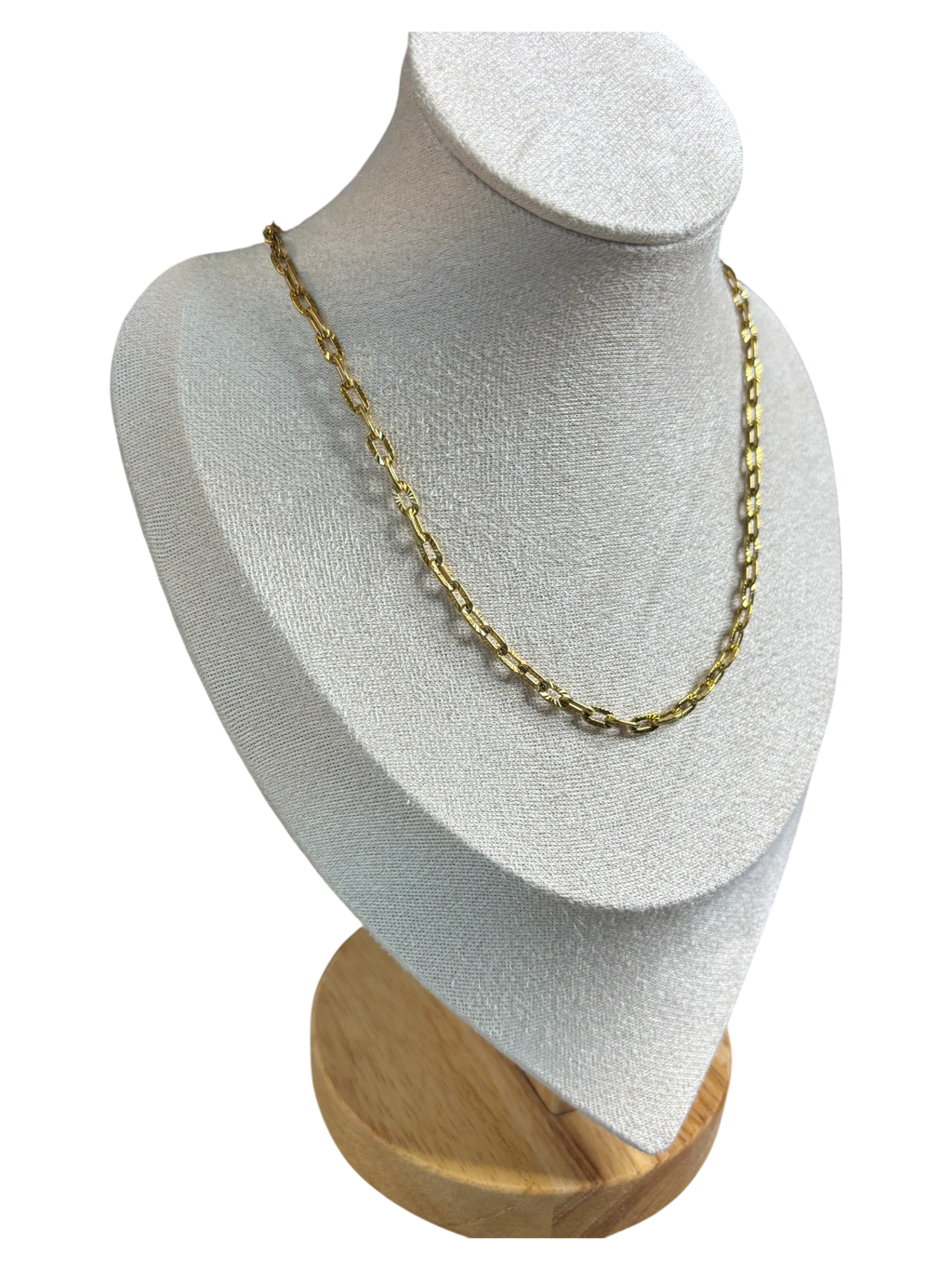 Embossed Paperclip Chain